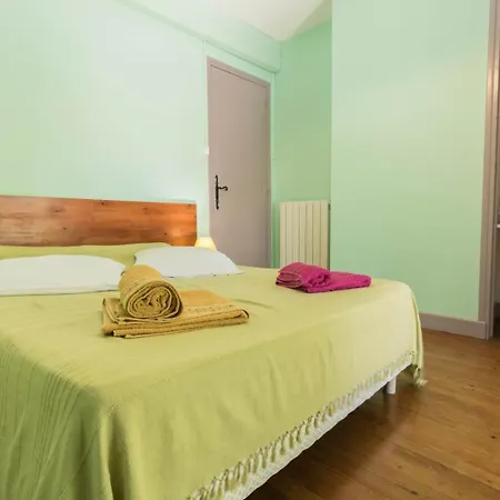 Dom wakacyjny La Ginestiere *